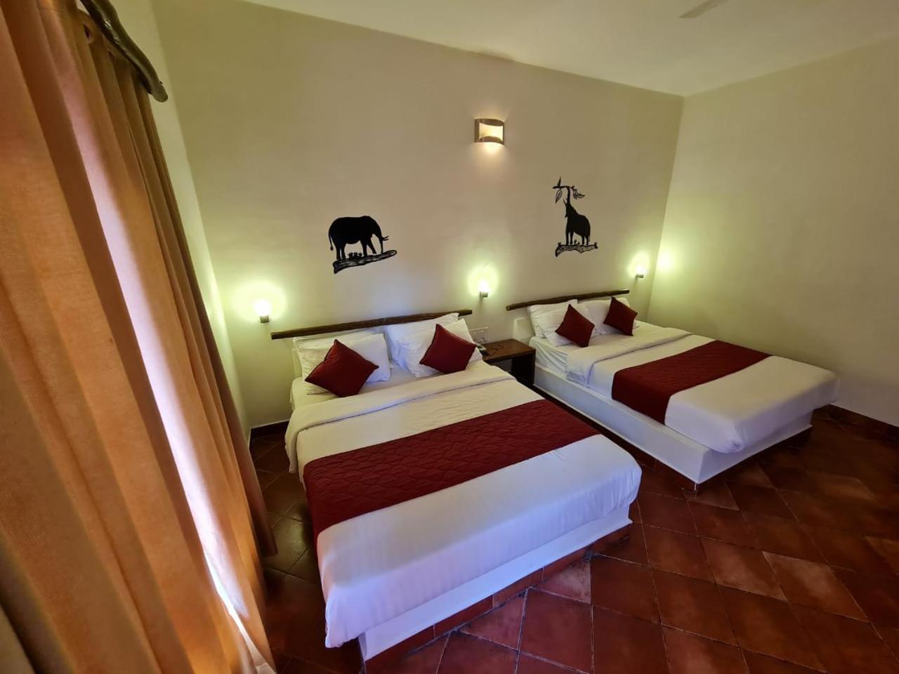 The Country Club Wildlife Resorts Bandipūr Buitenkant foto