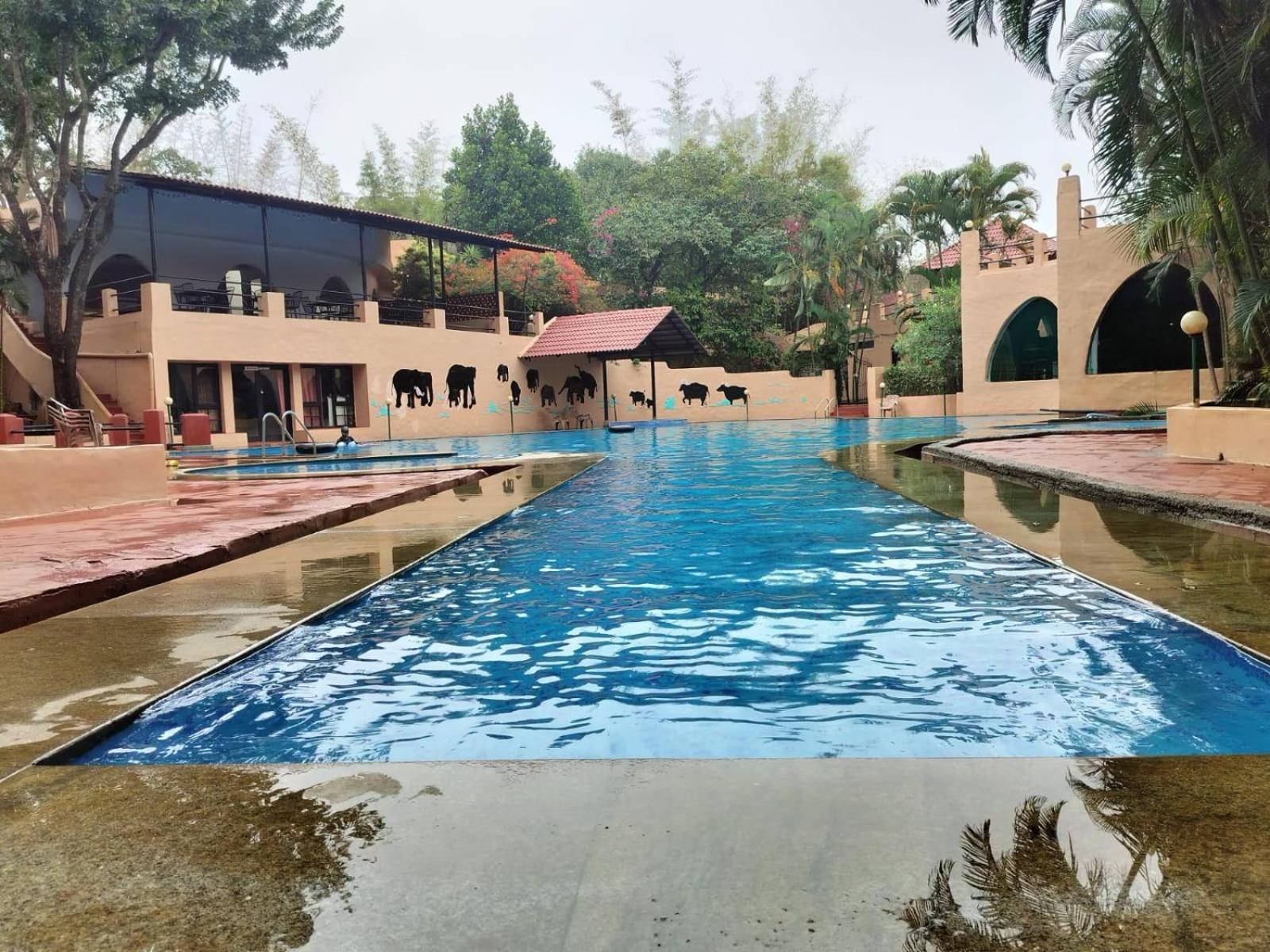 The Country Club Wildlife Resorts Bandipūr Buitenkant foto